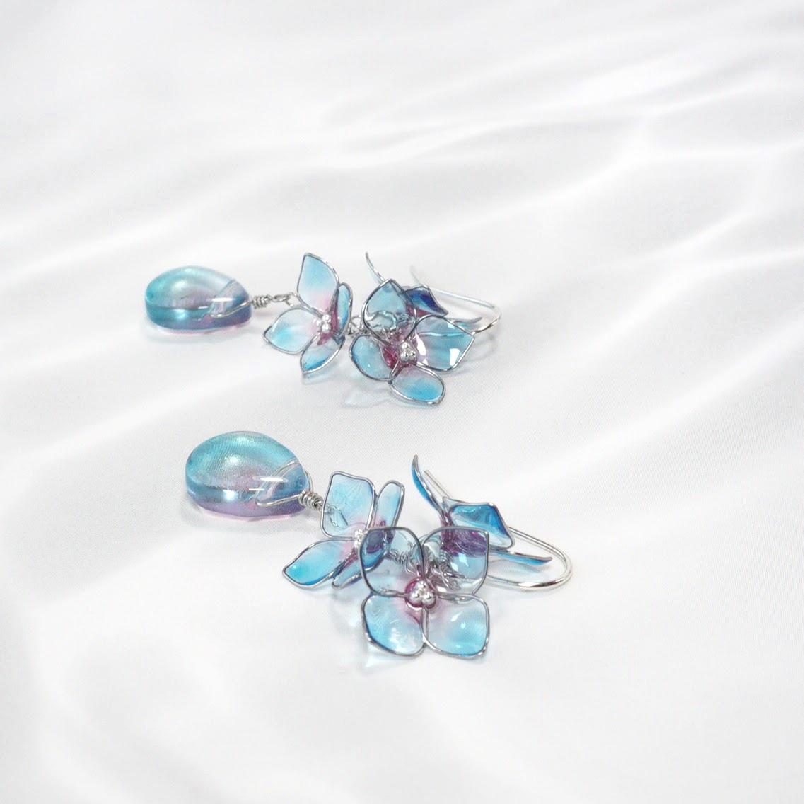 水の花、紫陽花　ピアス&イヤリング1枚目の画像